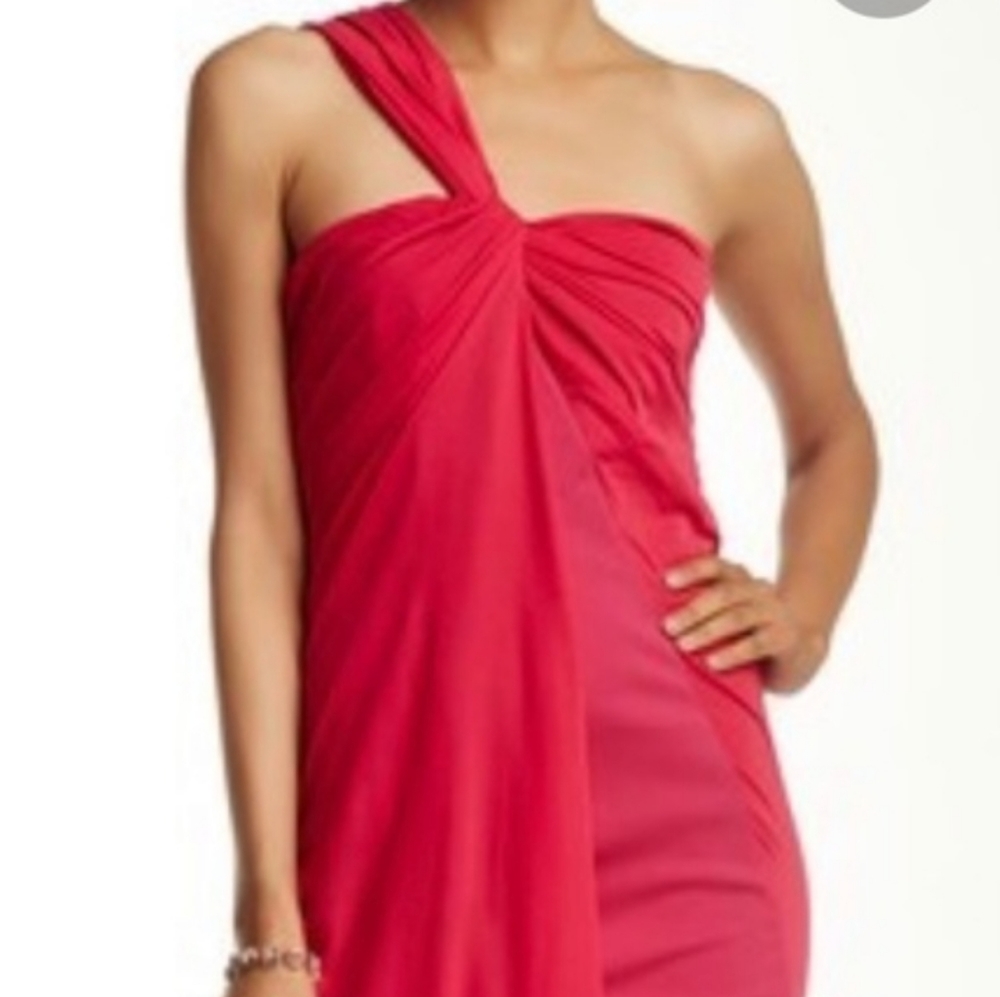 HALSTON HERITAGE  BRIGHT RASPBERRY, ONE SHOULDER  DRESSING, SIZE 3